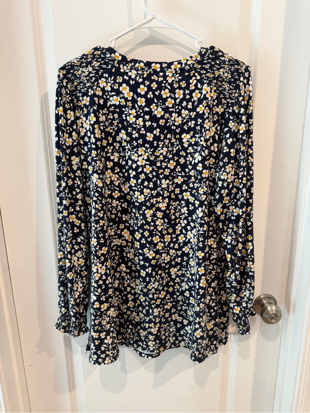 J. Jill Floral Smocked Tunic with Yellow Blooms Size Large - Picture 9 of 14